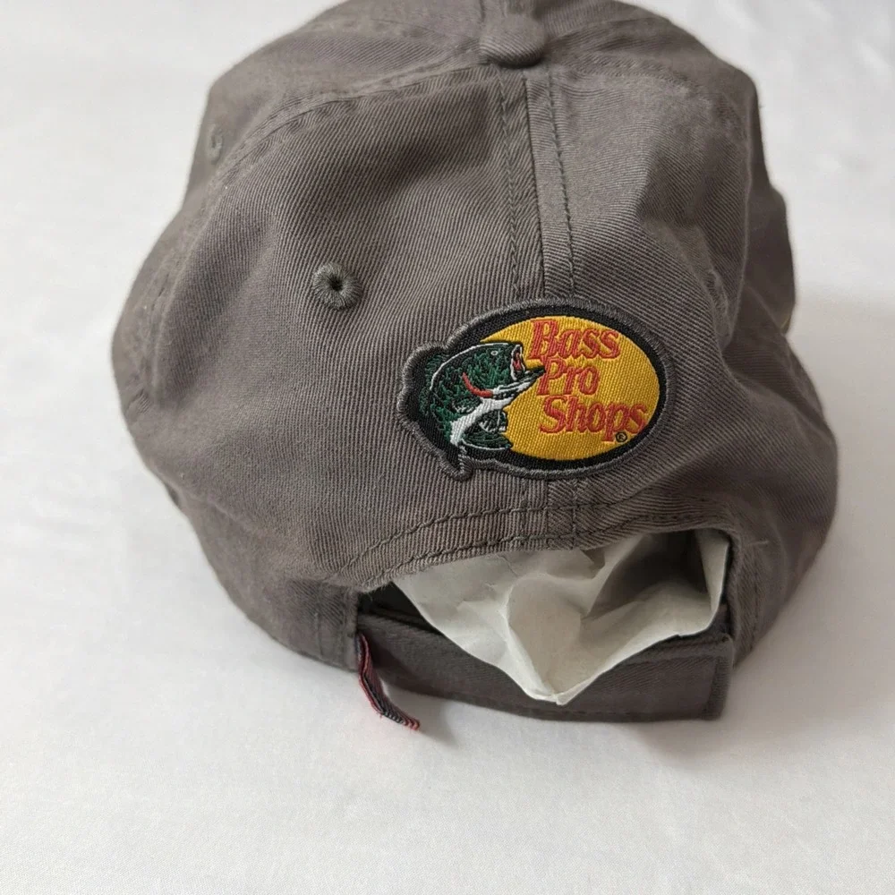 BASS PRO SHOPS Daytona Beach, gray Flame Embroidered, Strapback‎ (A1)
